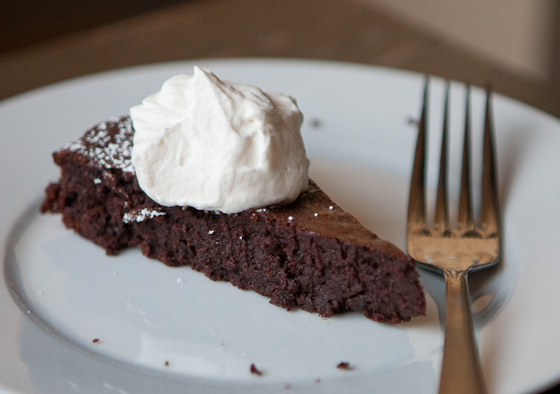 Flourless Chocolate Cake IMG 2195 Flourless Chocolate Cake